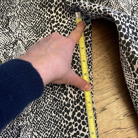 HOLLYWOOD SNAKE PRINT STRETCH FABRIC TROUSERS.  NEW WITH TAGS - Picture 3 of 13